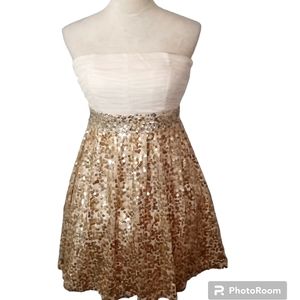 MY Michelle  White and Gold Sequins  Coquette Mini Dress size 5